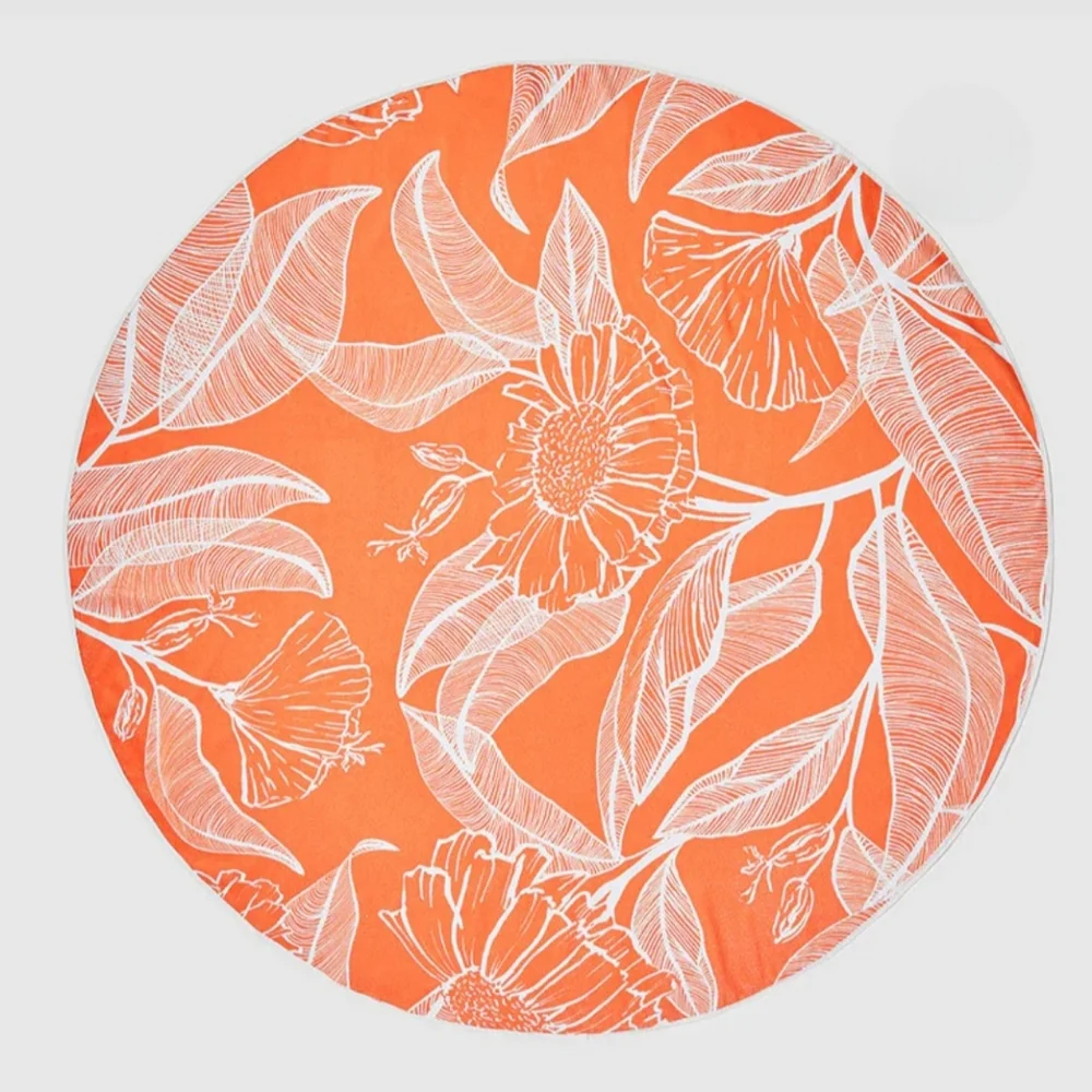 Summer & Rose Outdoor Roundie Towel NWT